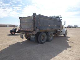 2005 Peterbilt 379 Dump Truck