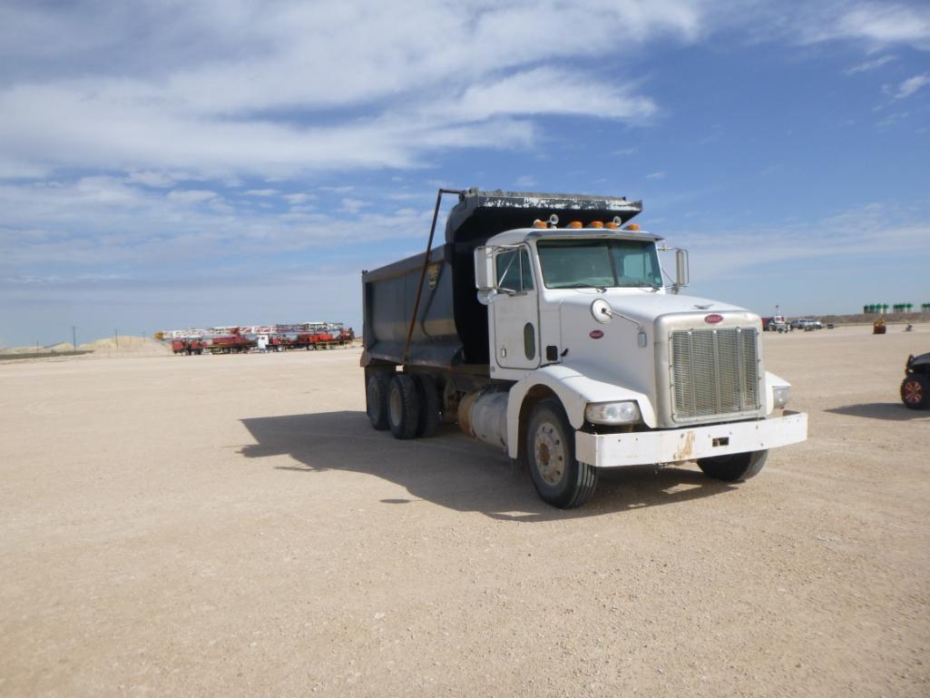 2002 Peterbilt 385 Dump Truck