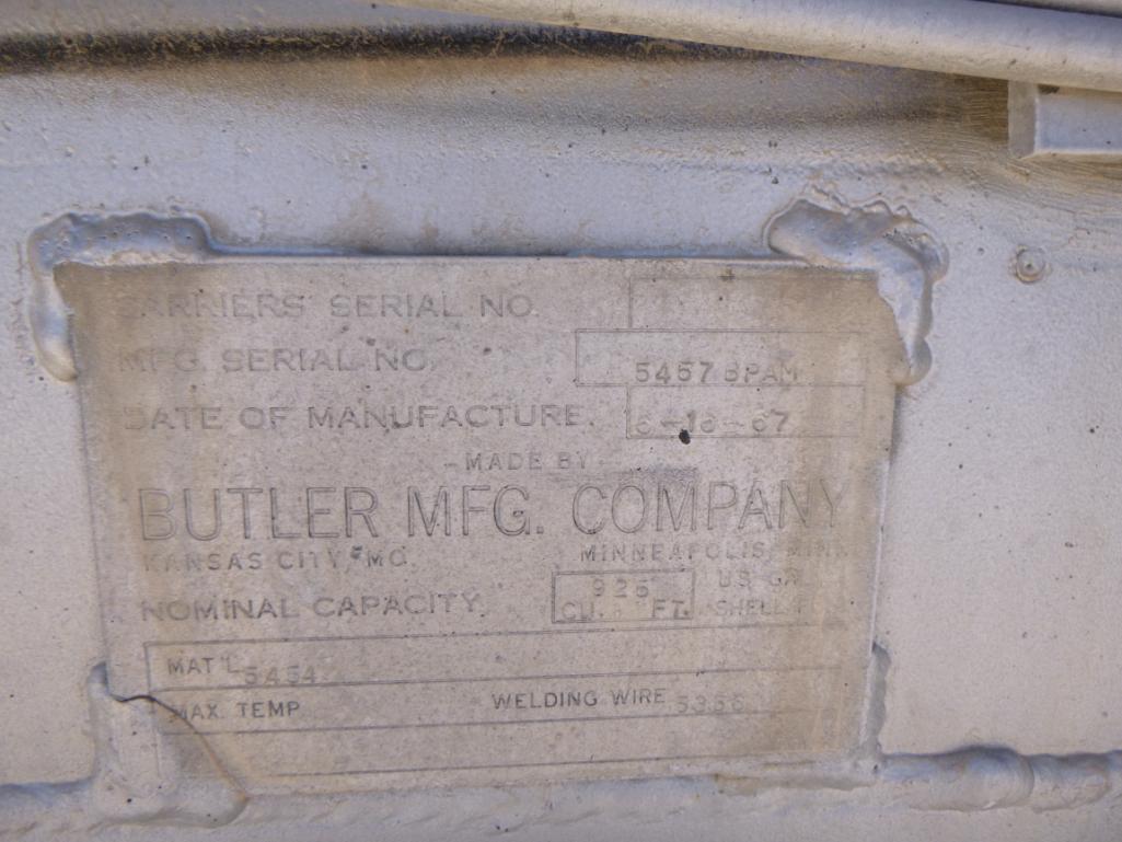 1967 Butler MFG Pneumatic Sand Trailer