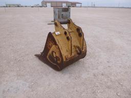 Case 35" Excavator Bucket