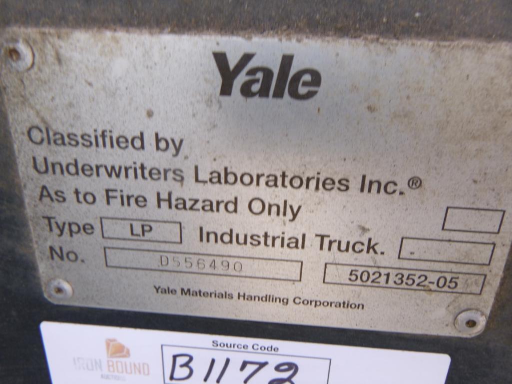 Yale 3 Stage Forklift