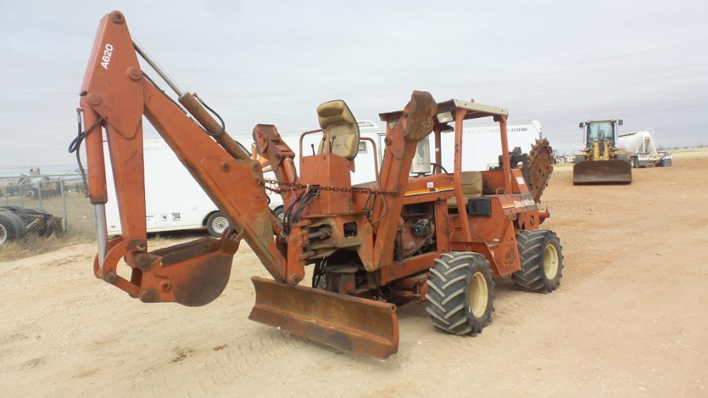 Ditch Witch 7610 Trencher