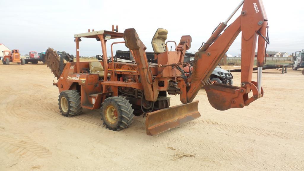 Ditch Witch 7610 Trencher