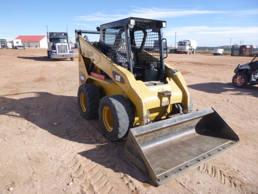 CAT 252B3 Skid Steer Loader