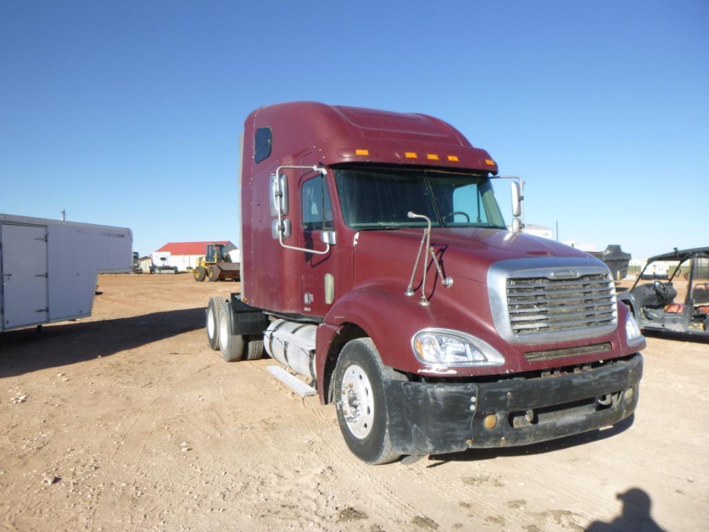 2005 Freightliner Columbia Truck Tractor