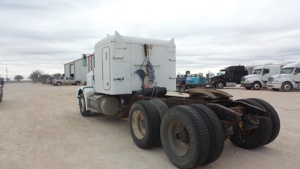 1992 Peterbilt 377 Truck Tractor