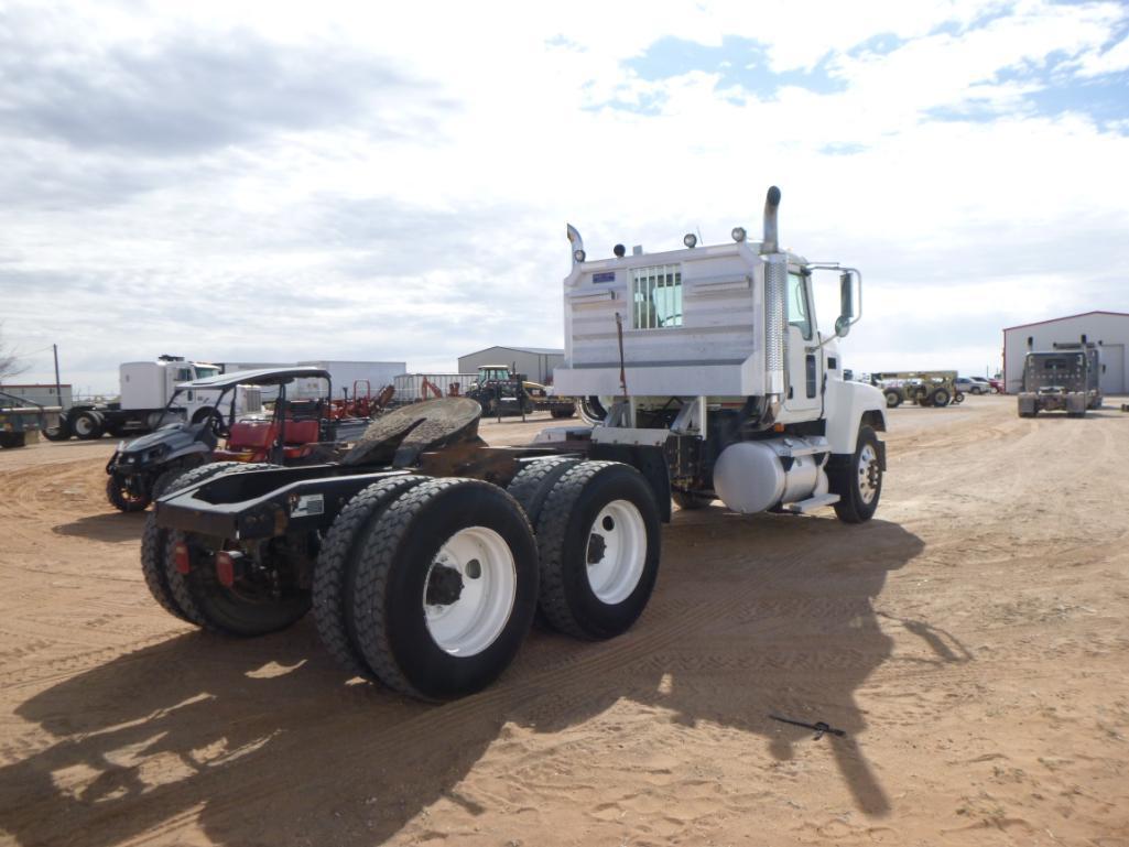 2004 Mack CH613 Truck Tractor