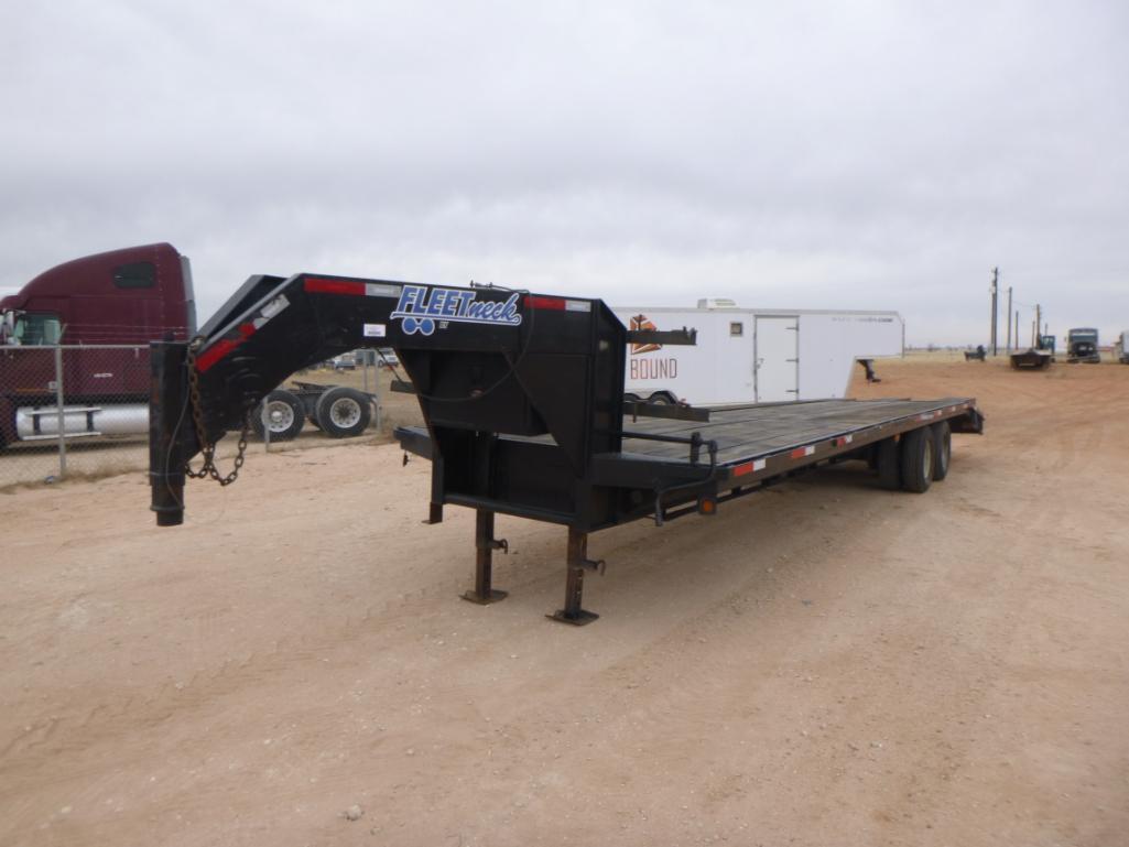 1996 Diamond C 32FT Gooseneck Trailer