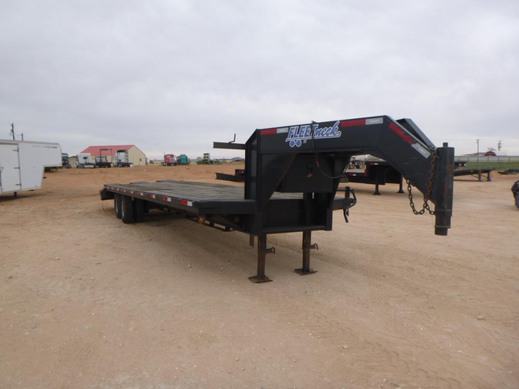 1996 Diamond C 32FT Gooseneck Trailer