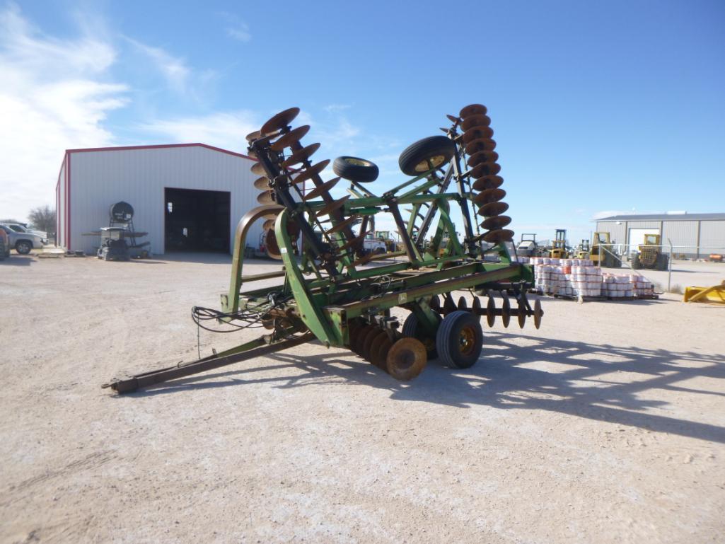 John Deere T0230 Disc Plow