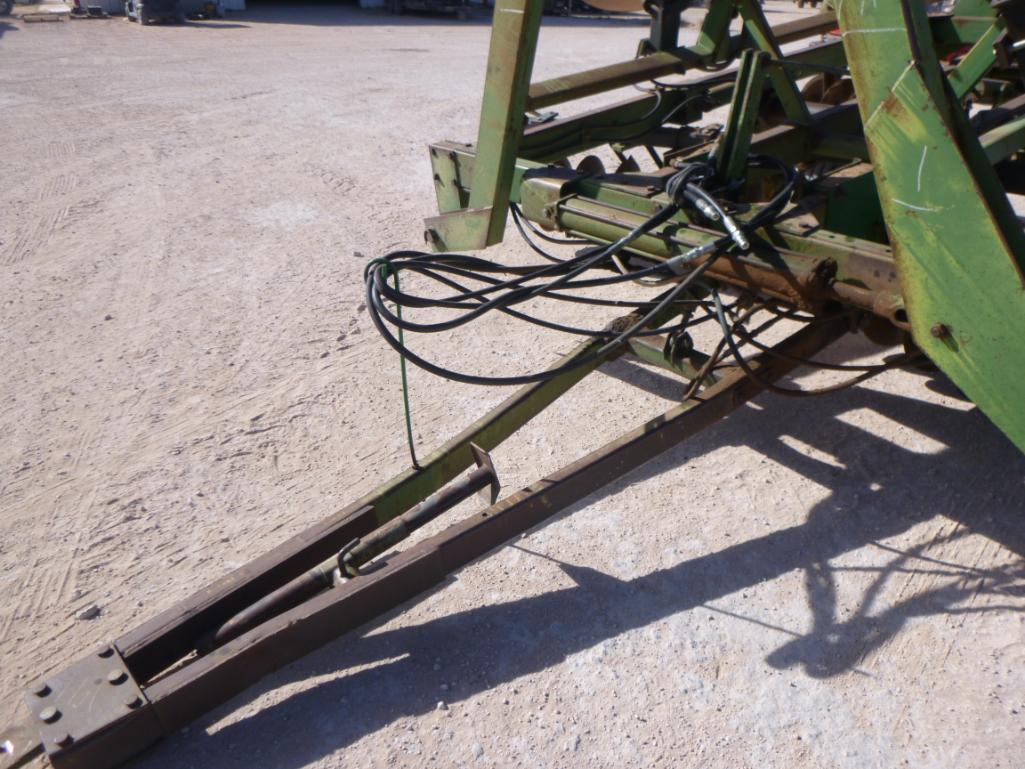 John Deere T0230 Disc Plow