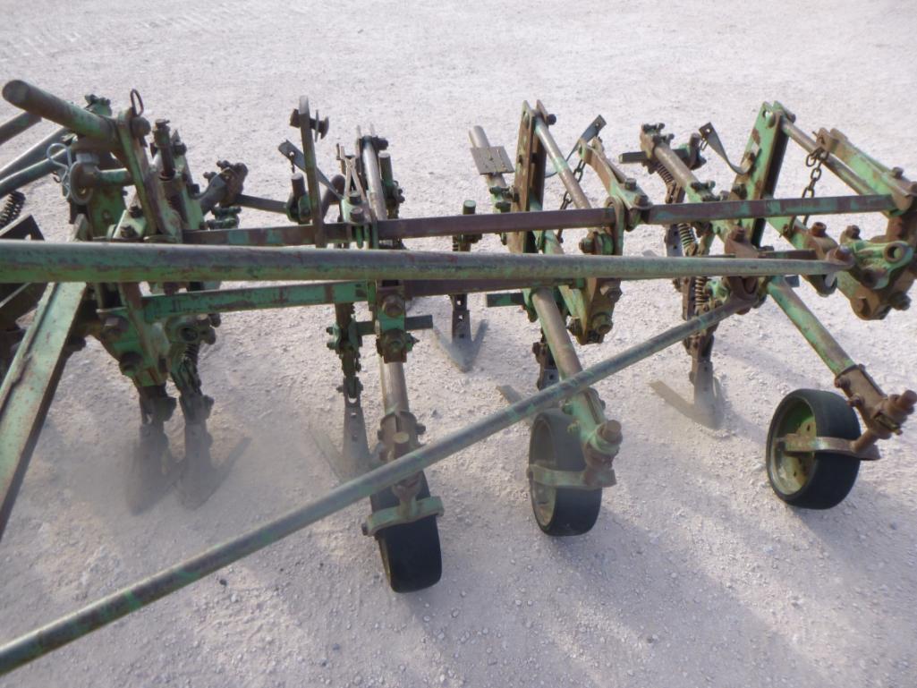 John Deere Cultivator