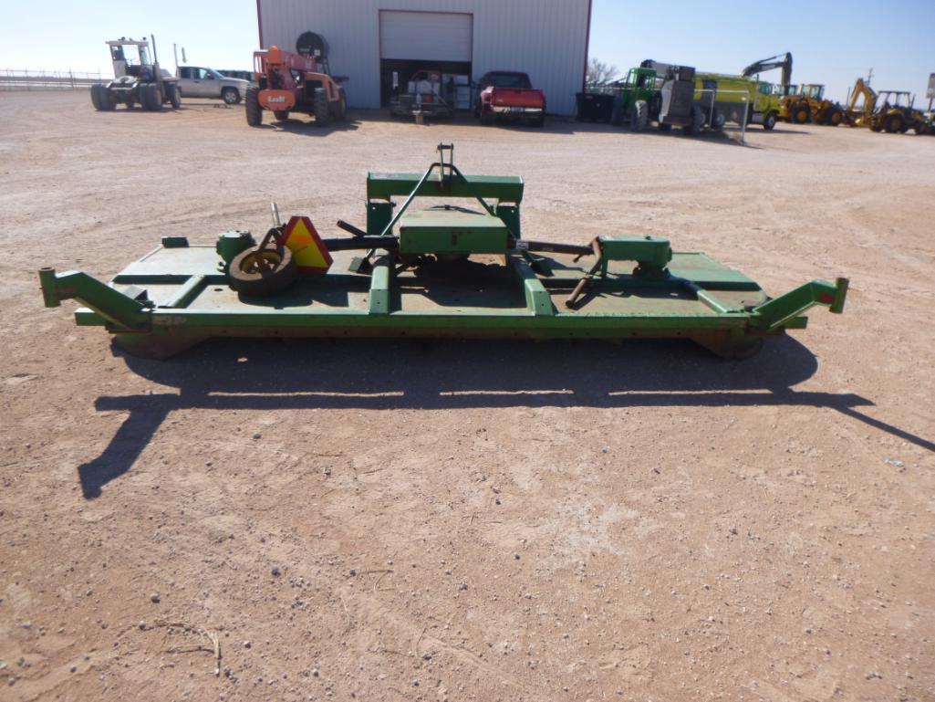 John Deere 1418 Shredder