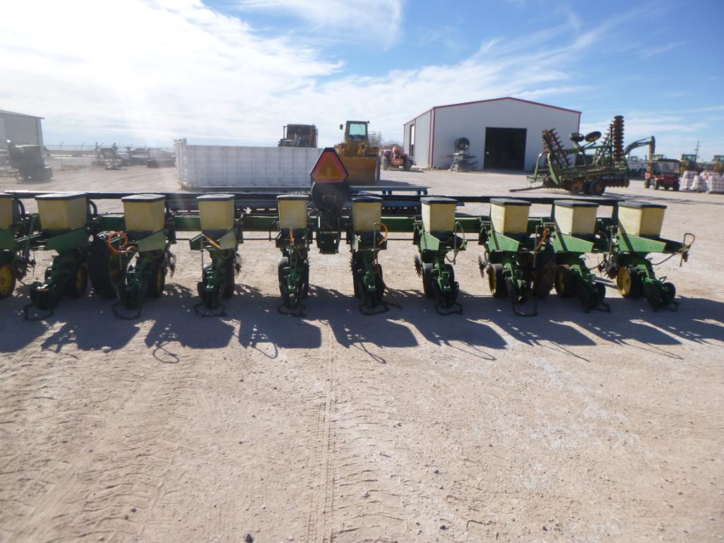 John Deere 7300 Planter