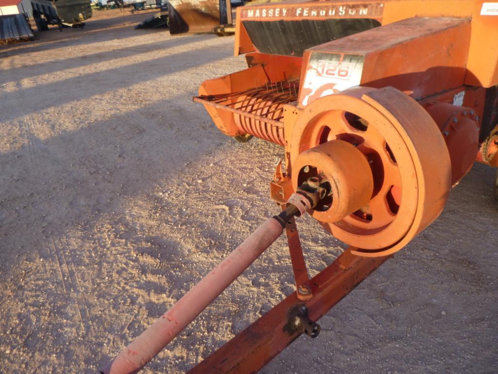 Massey Ferguson 126 Square Baler