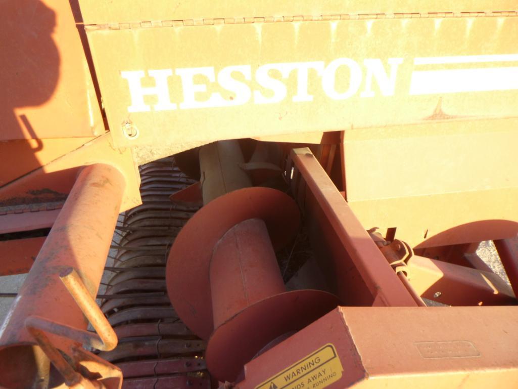 Hesston 4600 Square Baler