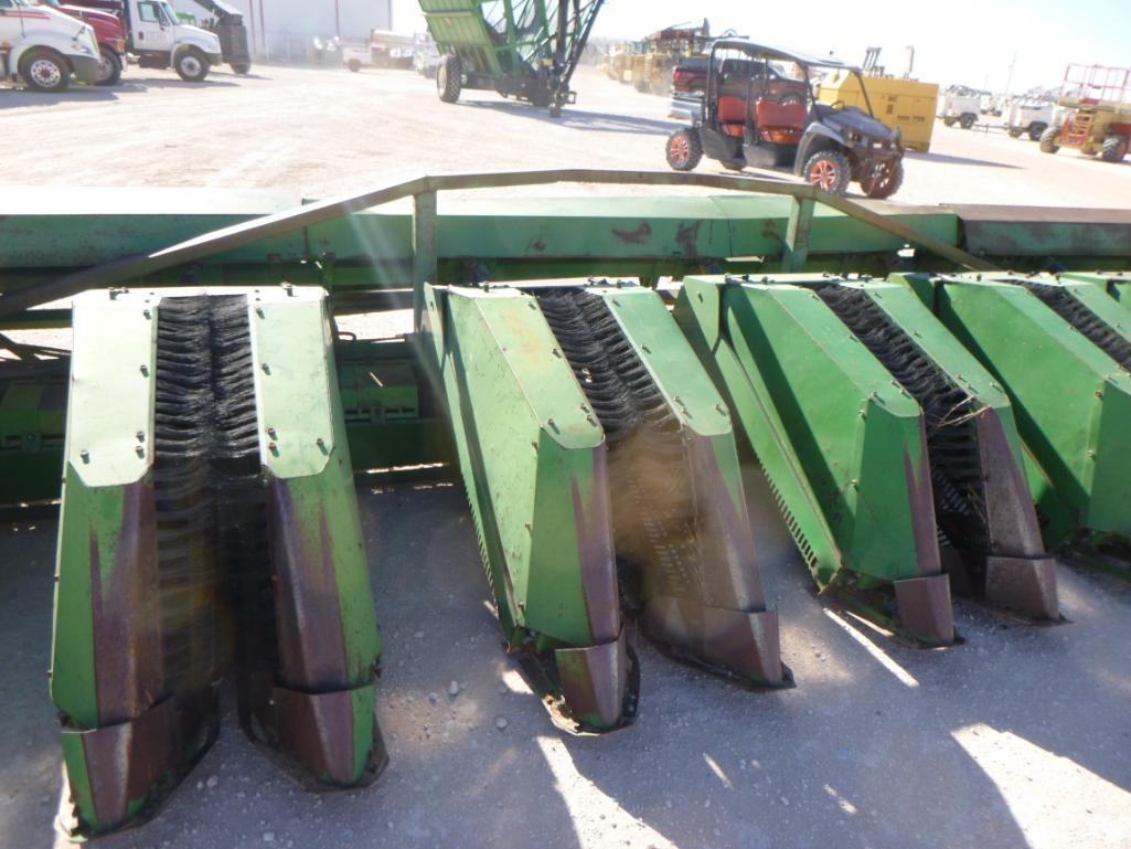 John Deere 7445 Cotton Stripper