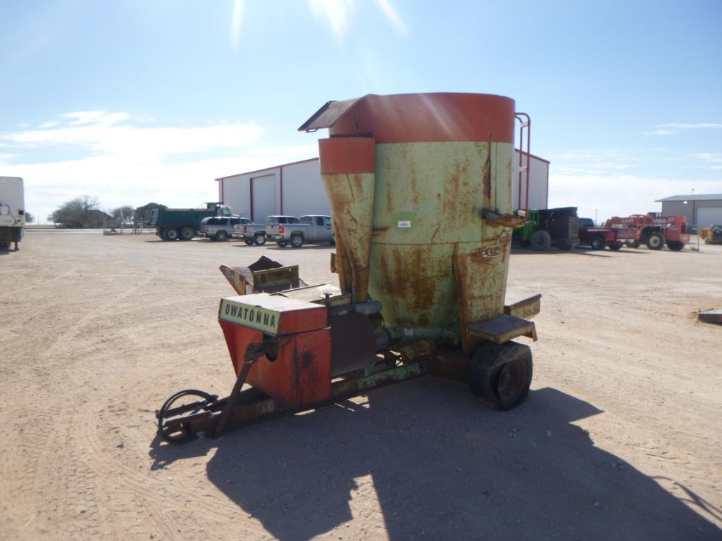 Owatonna Feed Grinder/Mixer