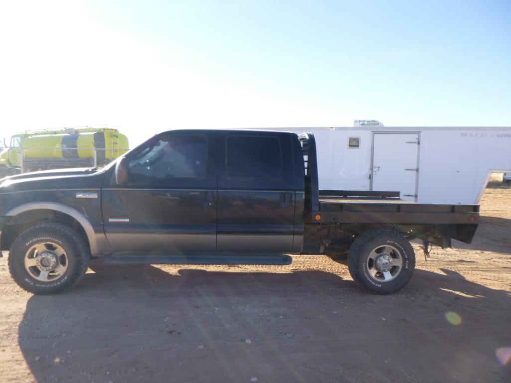 2005 Ford F-250 Lariat Flatbed Pickup