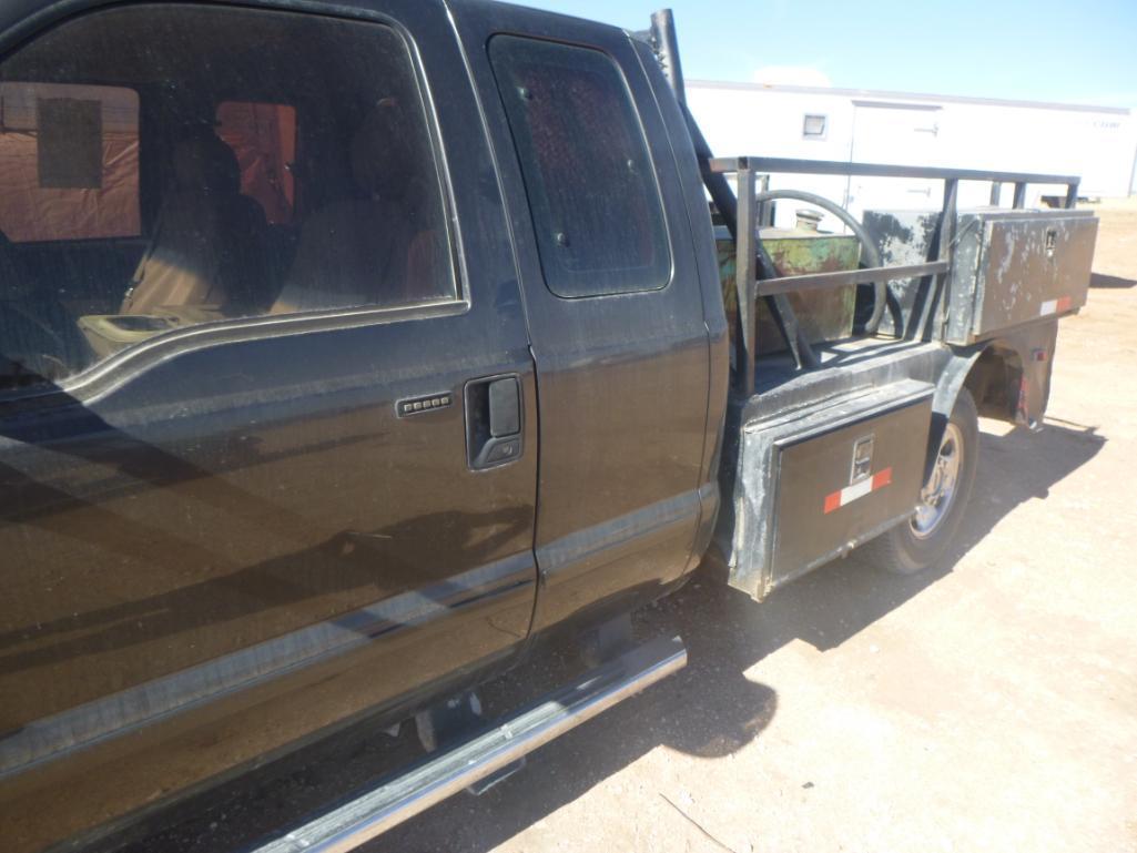 2006 Ford F-250 XLT Super Duty Service Pickup