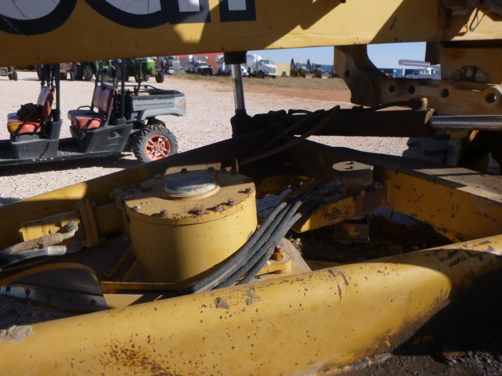 John Deere 770 CH Motor Grader,