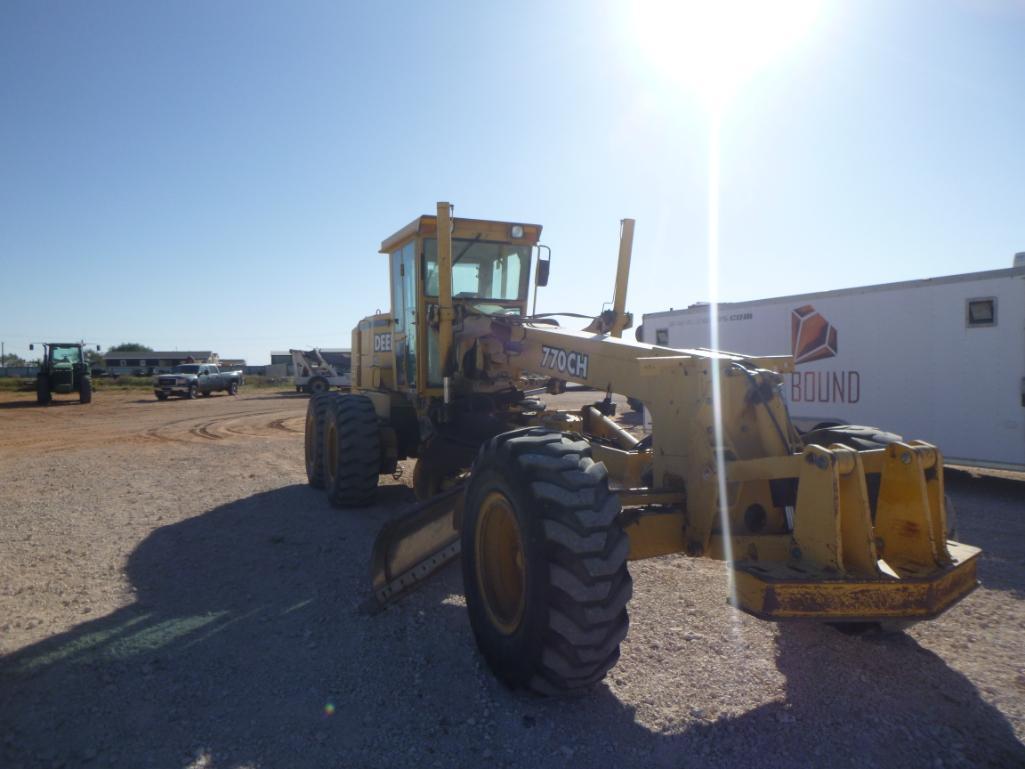 John Deere 770 CH Motor Grader,