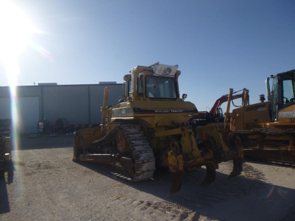 1991 CAT D6H Series II Dozer