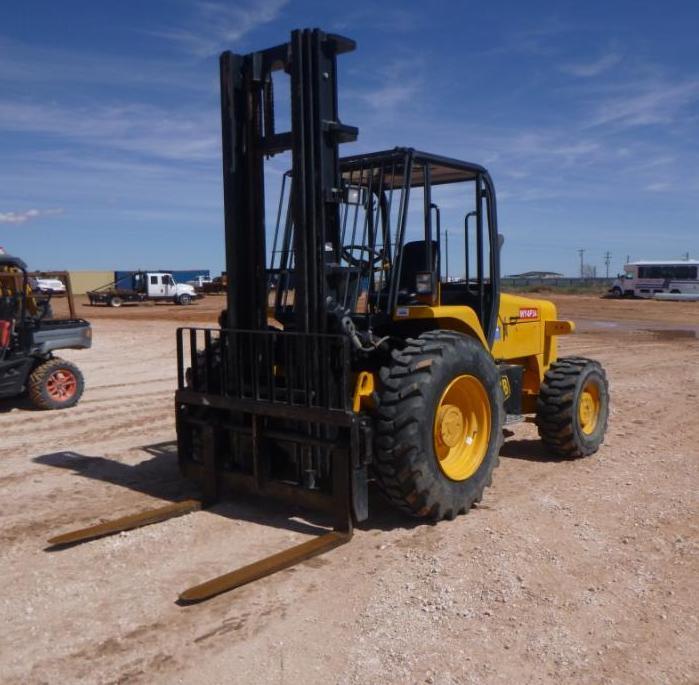 2005 JCB Rough Terrain Forklift