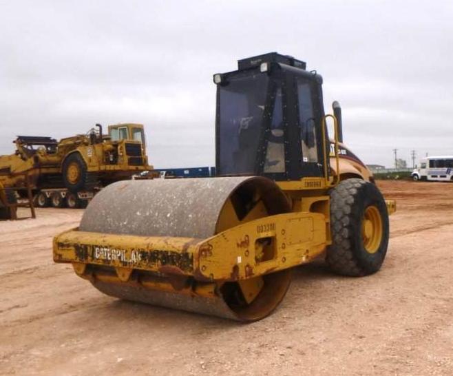 CAT CS563E Smooth Drum Vibratory Compactor Roller