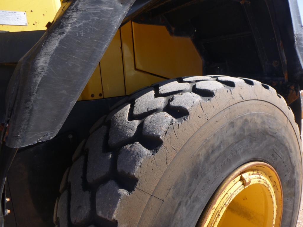 Komatsu WA 400 -5L Wheel Loader