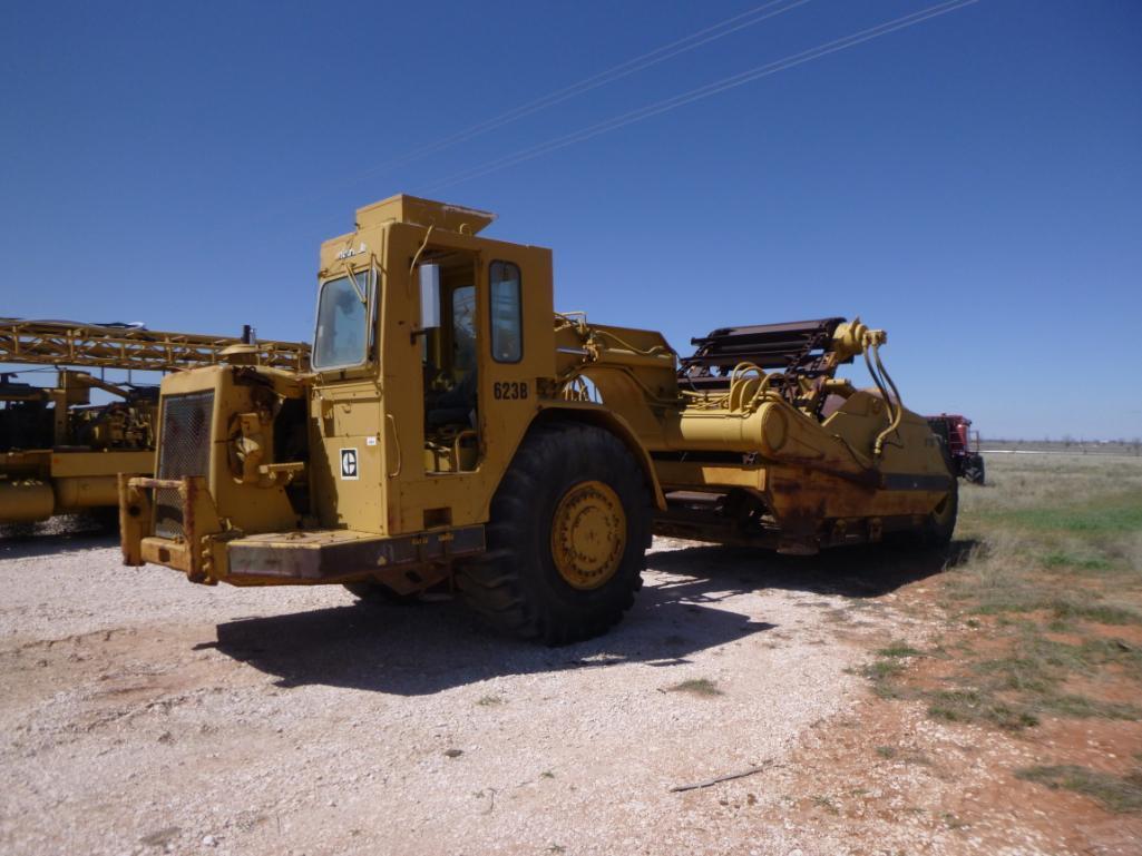 Caterpillar 623B Paddle Scraper