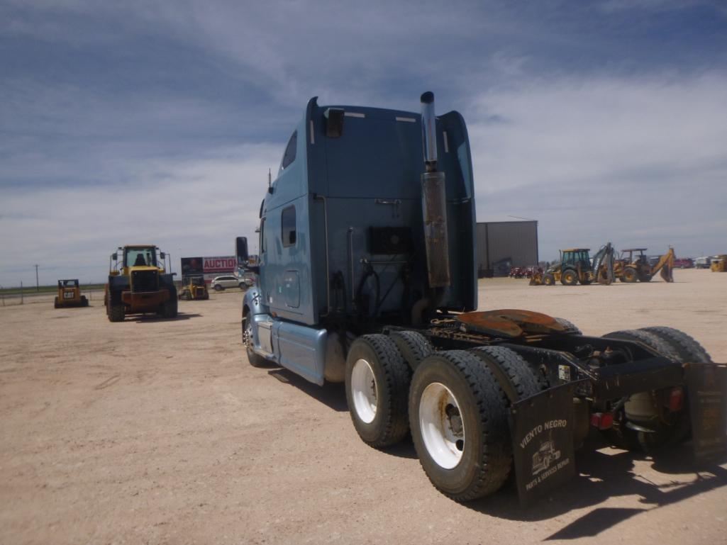 2010 Peterbilt 387 Truck Tractor