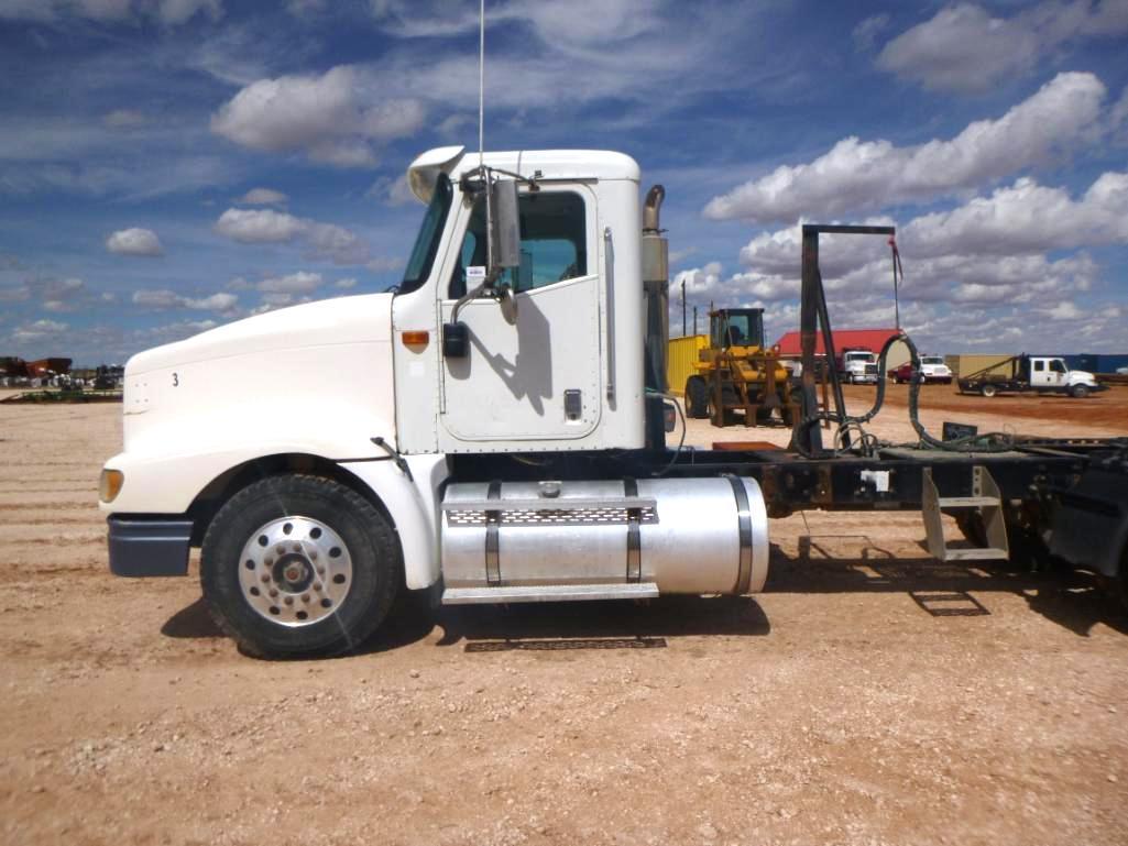 2003 International 9400I Day Cab Truck