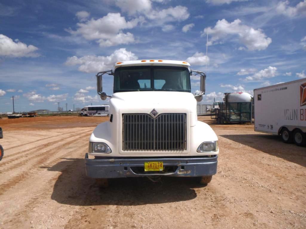 2003 International 9400I Day Cab Truck