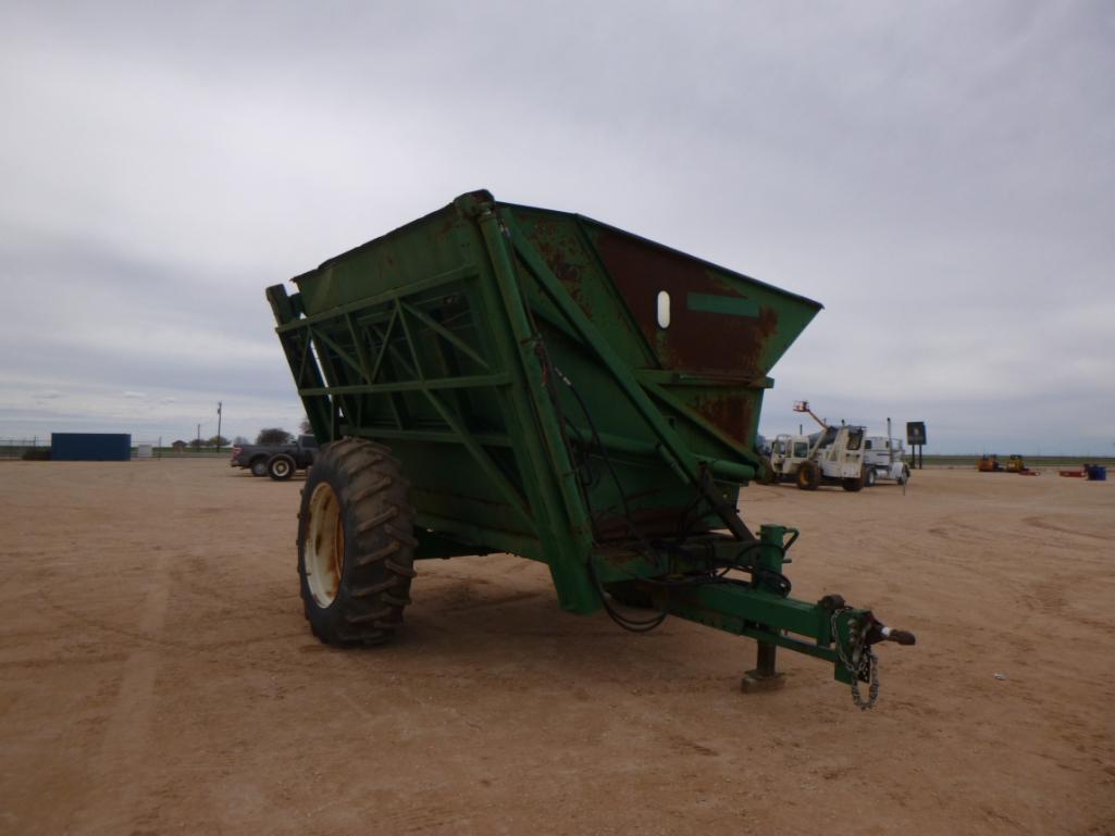 Richardton 960 Peanut Buggy