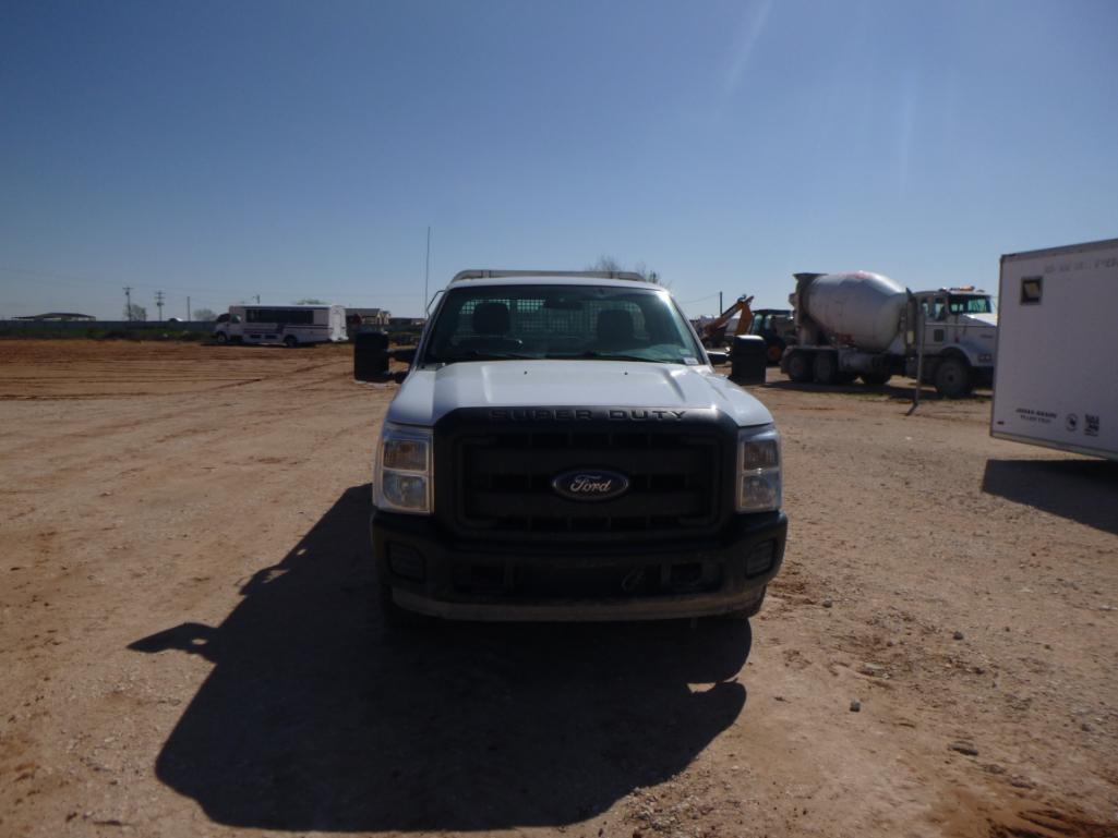 2013 Ford F-250 Flatbed Pickup