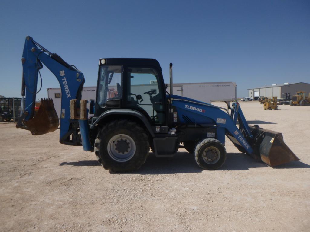 2015 Terex TLB840R Backhoe Loader