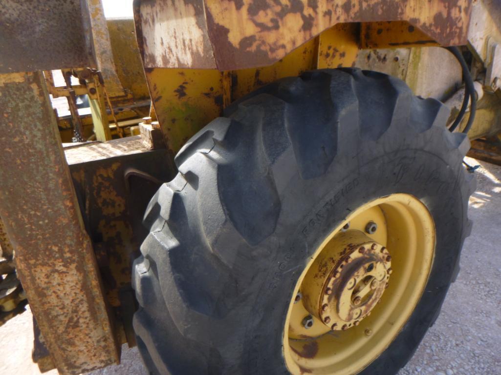 Allis Chalmers Backhoe Loader