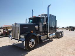 2000 Kenworth W900 Truck