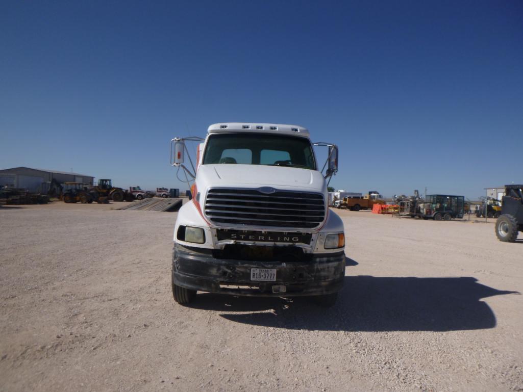 2002 Sterling A9500 Series Truck