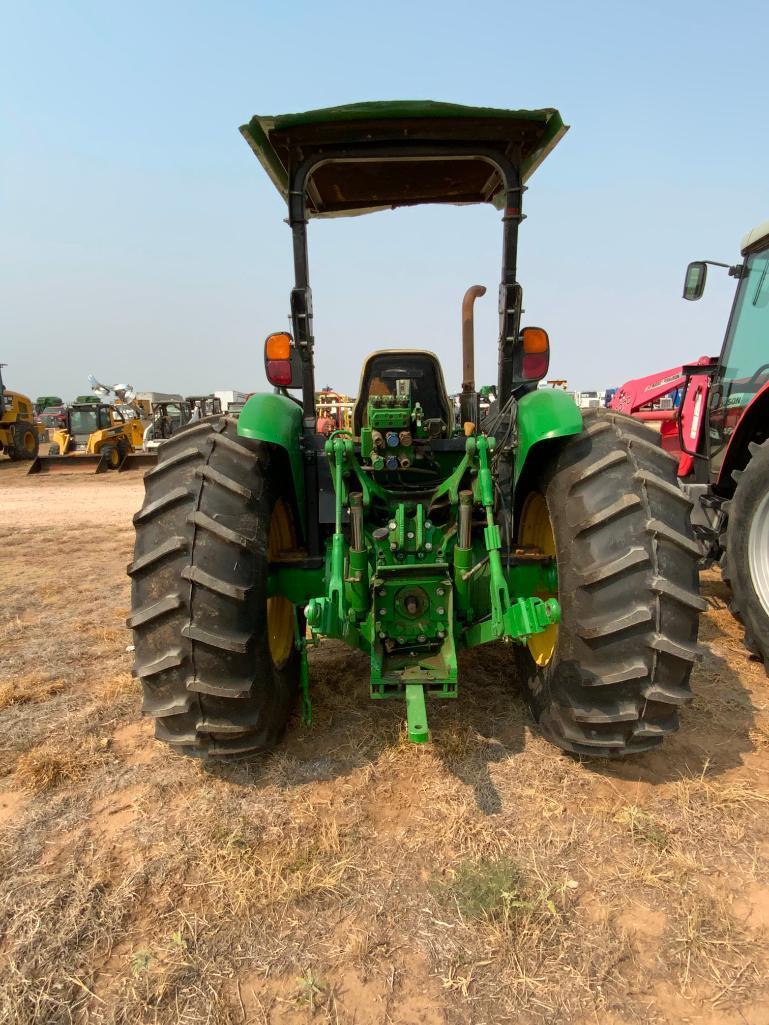 John Deere 5100M Tractor