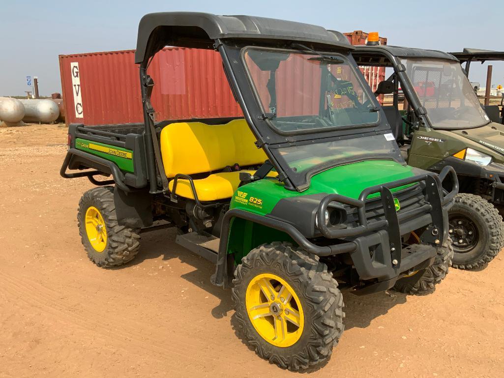 2015 John Deere 825I Gator