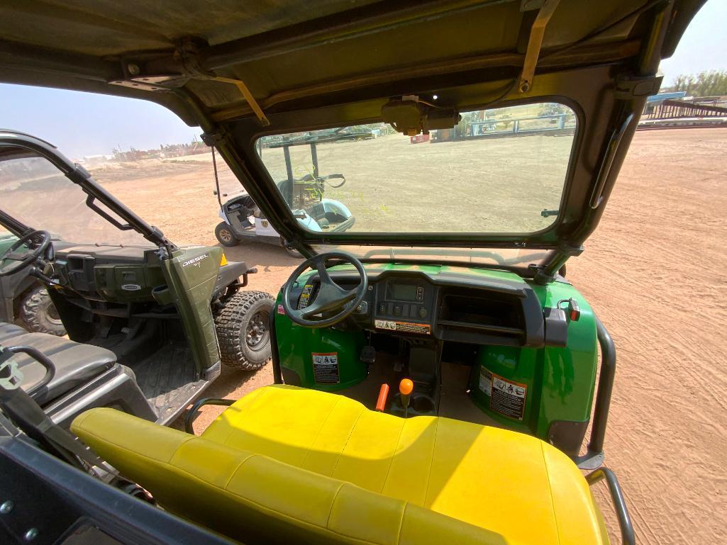 2015 John Deere 825I Gator