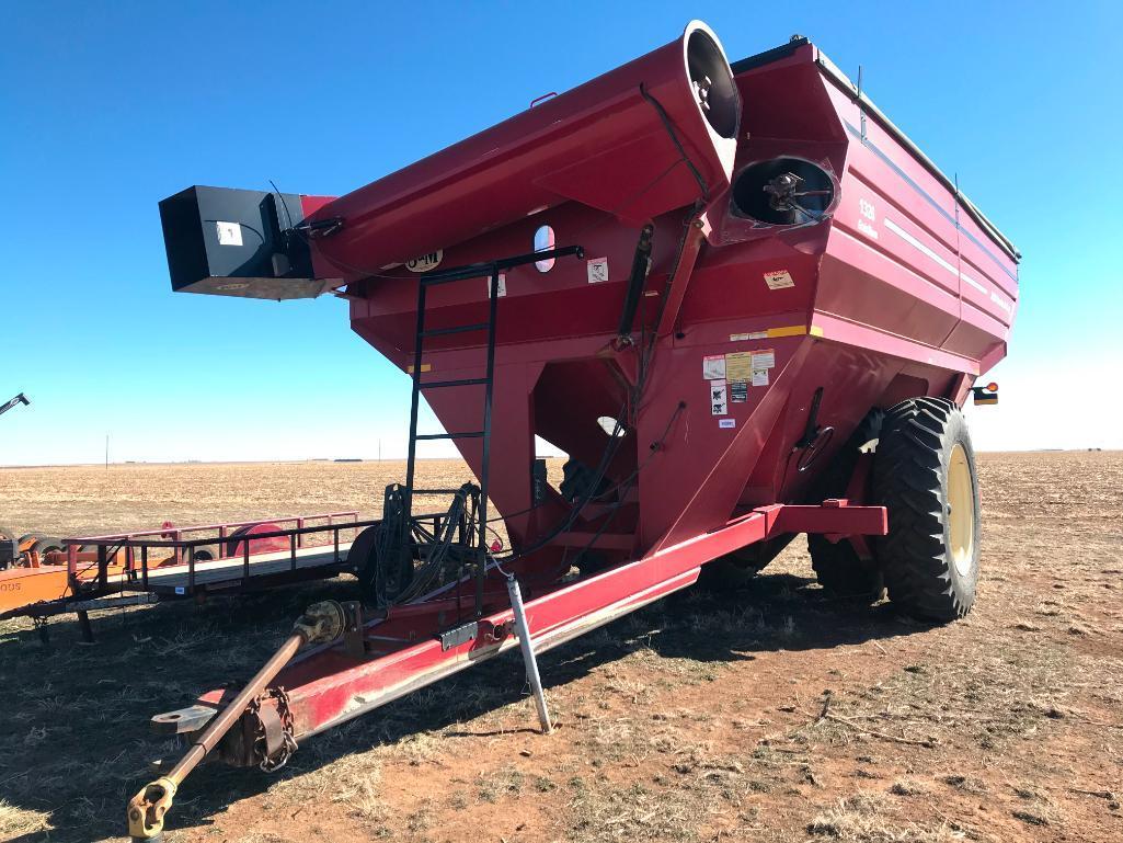 J & M 1326 Grain Storm Seed Trailer