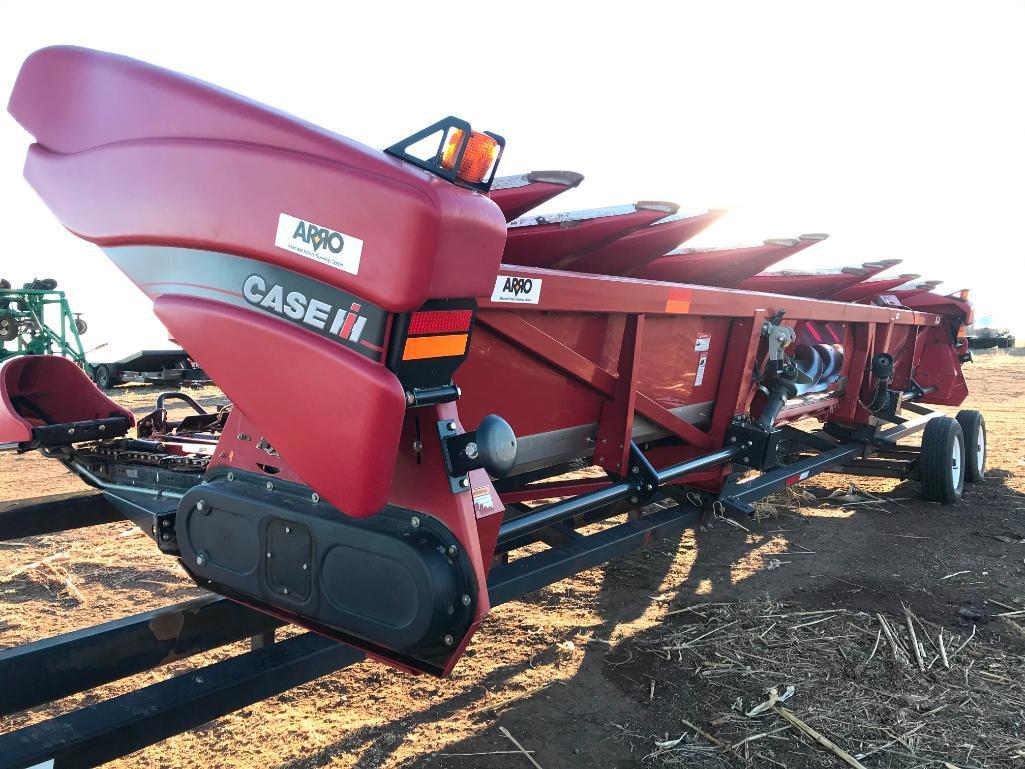 12 Row Case IH 3412 Corn Header