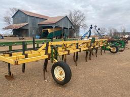 HAMBY 8 ROW 40? 3 PT. D.S.B. FERTILIZER RIG W/ CLEANOUTS, L.T.M.