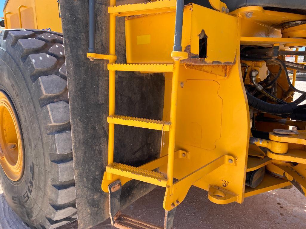 2013 John Deere 844K ll Wheel Loader