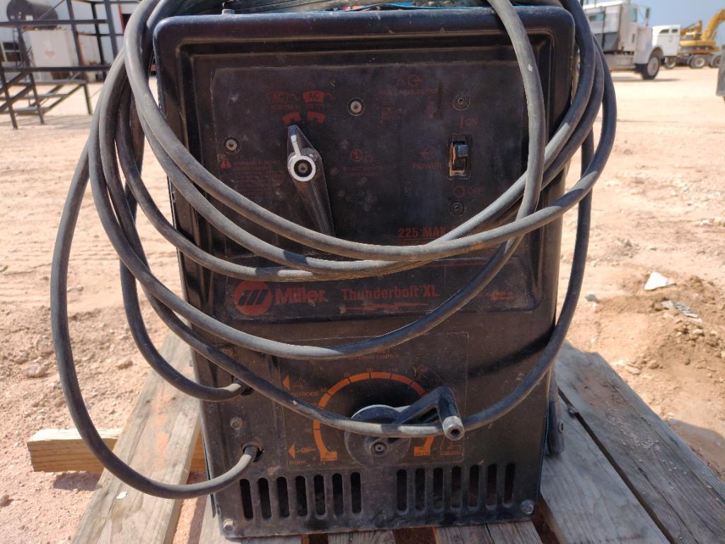 Miller Thunderbolt XL Welder