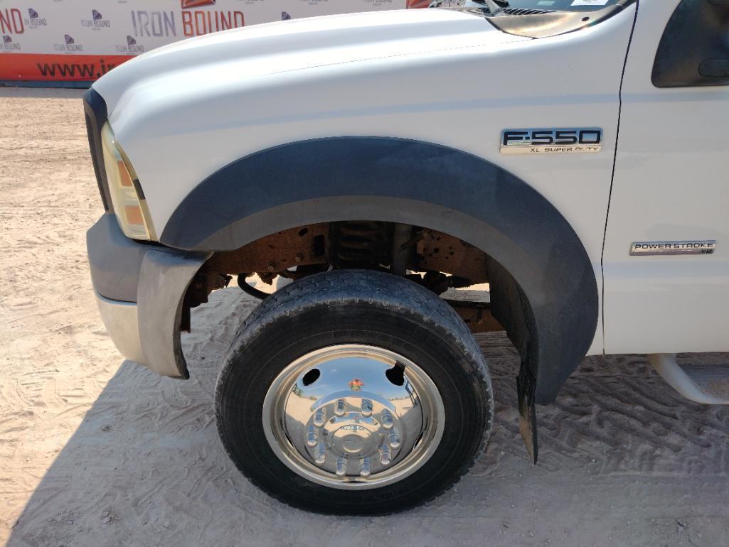 2006 Ford F-550 Flat Bed Truck