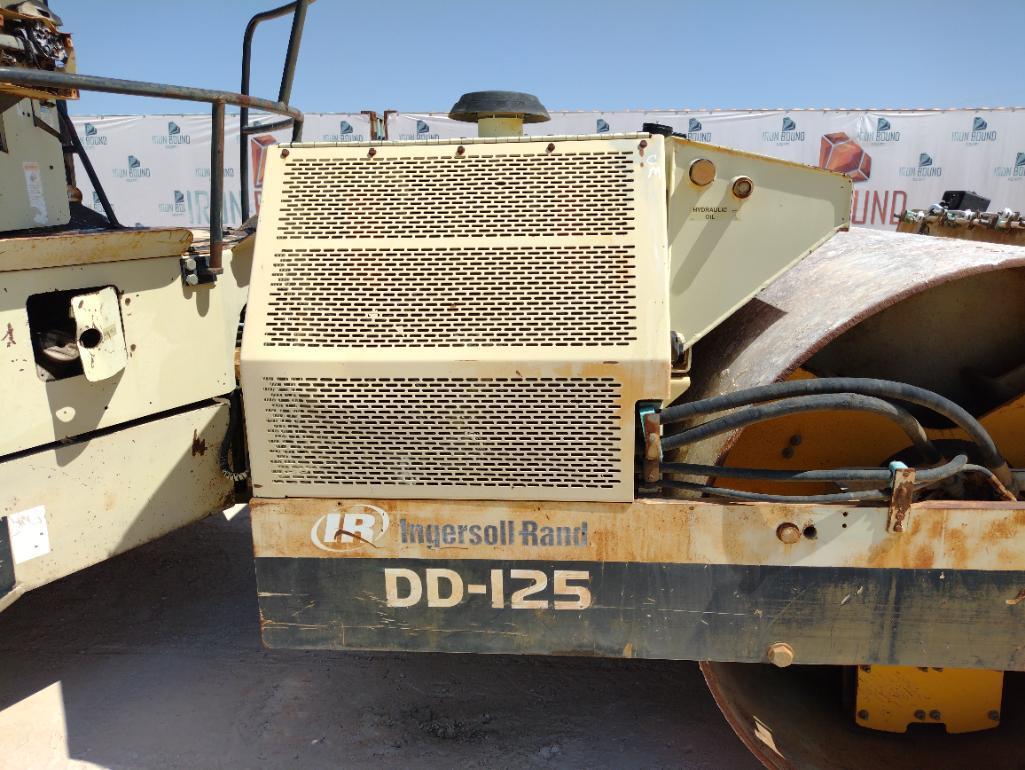 Ingersoll Rand DD-125 Smooth Drum Compactor